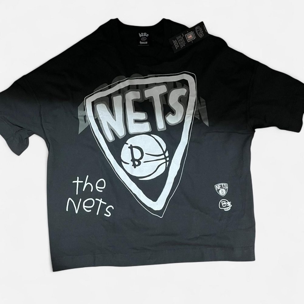 Men's Black Nets Graphic Tee